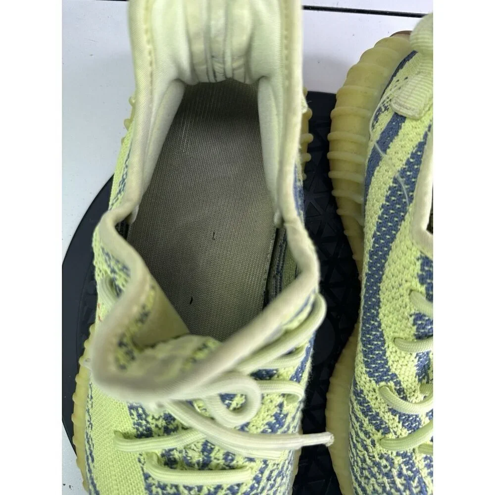 Adidas Yeezy Boost 350 V2 Low Semi Frozen Yellow Size 11 B143